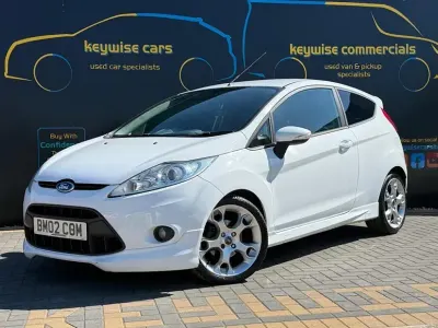 Used Ford Fiesta Zetec 2008 White Hatchback