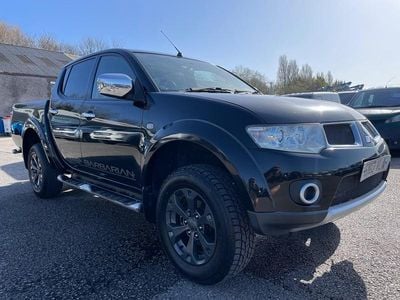 Used Mitsubishi L200 176 HP (129 kW) 2013 Black Pickup