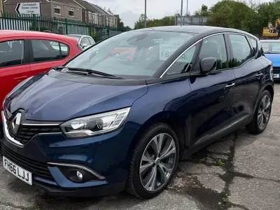 Usado Renault Scénic III Dynamique 110 CV (80 kW) 2016