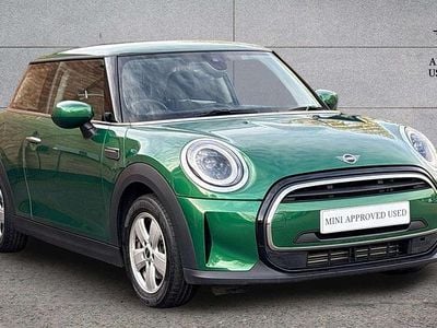 Used Mini Cooper Classic 134 HP (98 kW) 2023 Green Hatchback