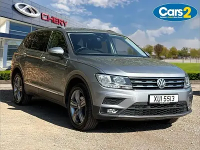 Usado VW Tiguan Allspace Match 150 HP (110 kW) 2021 Prateado SUV