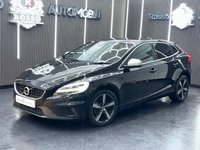 Used Volvo V40 R-Design 2016 Black Hatchback
