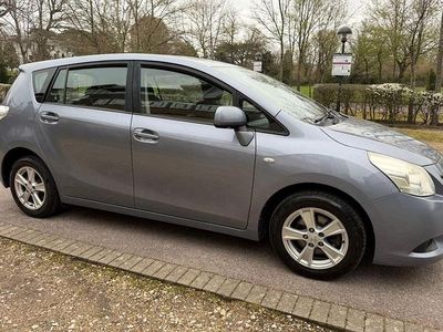 Used Toyota Verso 2009 Blue MPV
