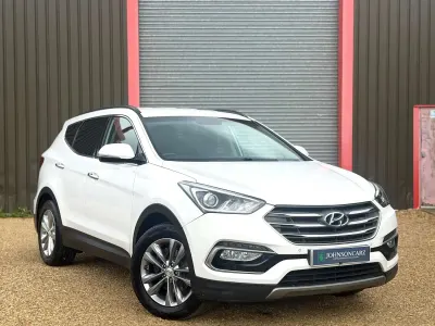 Used Hyundai Santa Fe Premium 2016 White SUV