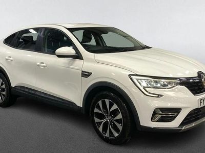 Begagnad Renault Arkana Iconic 138 HK (101 kW) 2022 Vit SUV