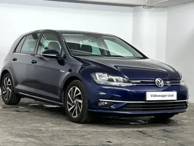 Used VW Golf VII Match 130 HP (95 kW) 2019 Blue Hatchback