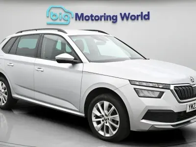 Käytetty Skoda Kamiq SE Drive 150 HP (110 kW) 2023 Hopea Katumaasturi