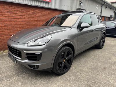 Used Porsche Cayenne 262 HP (192 kW) 2016 Grey SUV