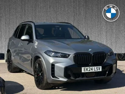 Usado BMW X5 M Sport 490 HP (360 kW) 2024 Cinzento SUV