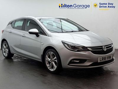 Used Vauxhall Astra SRi 150 HP (110 kW) 2018 Silver Hatchback