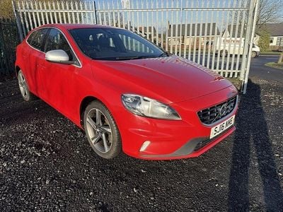 Red Used 2016 Volvo V40 R-Design Hatchback | £5,195 (Fair price)
