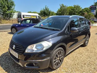 Used Suzuki SX4 S-Cross SZ-T 120 HP (88 kW) 2013 Black Hatchback