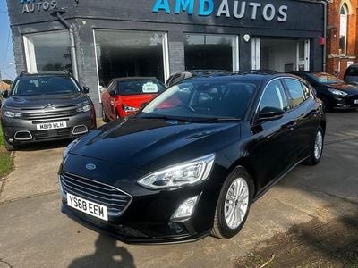 Used Ford Focus Titanium 120 HP (88 kW) 2018 Black Hatchback