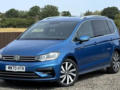 Used VW Touran R-line 150 HP (110 kW) 2025 MPV