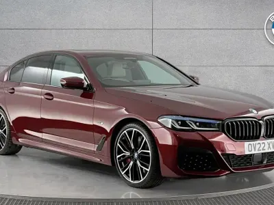 Used BMW 545e M Sport 389 HP (286 kW) 2022 Red Sedan