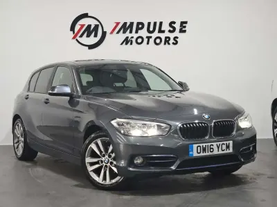 Usado BMW 118 Sport Line 2016 Cinzento Citadino