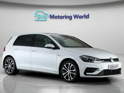 Used VW Golf VII R-line 150 HP (110 kW) 2019 White Hatchback