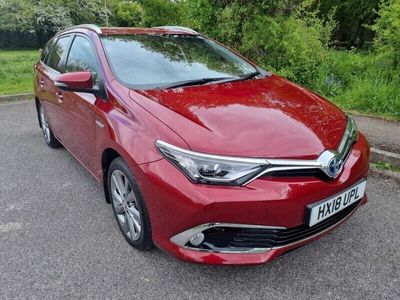 used Toyota Auris Hybrid 