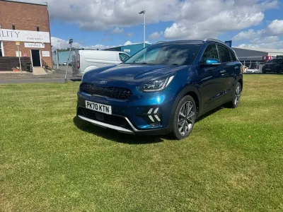 Used Kia Niro 139 HP (102 kW) 2020 Blue SUV