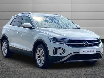 Used VW T-Roc Style 150 HP (110 kW) 2022 Pure white SUV