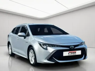 Usado Toyota Corolla 122 CV (89 kW) 2020 Plateado Familiar