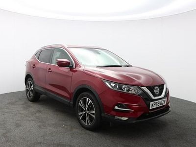 Red Used 2020 Nissan Qashqai N-Connecta SUV | £14,999 (A bit pricey)