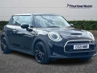 Używany Mini Cooper S Level 2 135 kW (184 KM) 2021 Czarny Hatchback