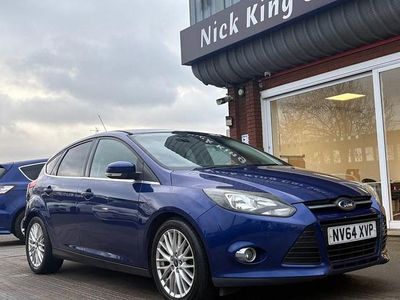Used Ford Focus Zetec 115 HP (84 kW) 2015 Impact blue pearl Hatchback