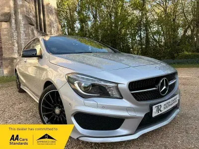 Begagnad Mercedes CLA220 Shooting Brake AMG 177 HK (130 kW) 2016 Silver Kombi