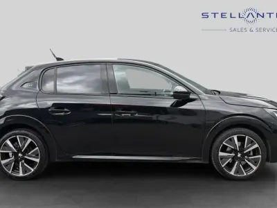 Used Peugeot 208 GT 99 HP (72 kW) 2022 Black Hatchback