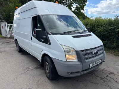 Usado Ford Transit 100 CV (73 kW) 2013 Blanco Van
