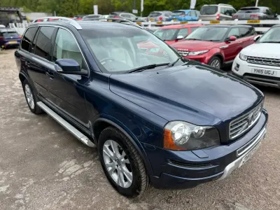 Usado Volvo XC90 SE 200 HP (147 kW) 2012 Azul SUV