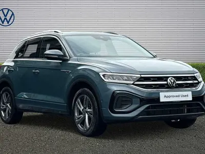 Used VW T-Roc R-line 150 HP (110 kW) 2023 Blue SUV