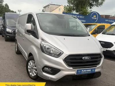 Used Ford Transit Custom Limited 130 HP (95 kW) 2020 Silver Van