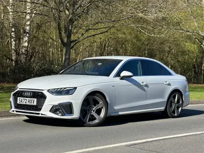 Begagnad Audi A4 S-Line 163 HK (119 kW) 2022 Vit Sedan