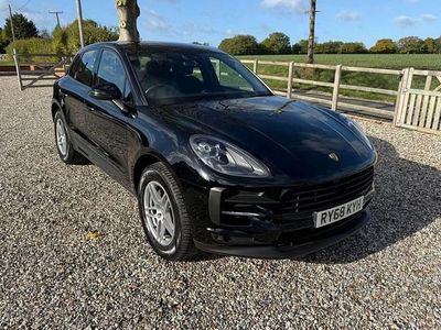 Used 2019 Porsche Macan SUV | £33,895 (Good price)