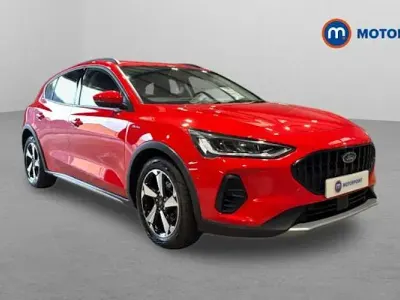 Używany Ford Focus Active 125 KM (91 kW) 2021 Czerwony Hatchback