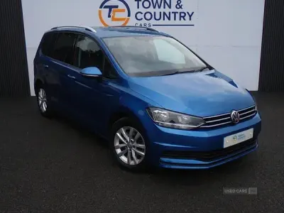 Used VW Touran SE 147 HP (108 kW) 2017 Blue MPV