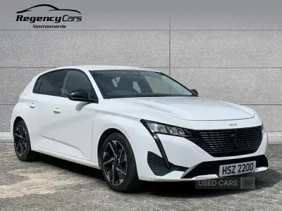 Used Peugeot 308 Allure Premium 130 HP (95 kW) 2023 White Hatchback