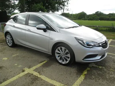 Begagnad Vauxhall Astra