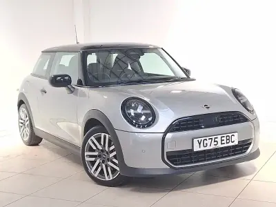 Used Mini Cooper Classic 114 kW (156 HP) 2025 Silver Hatchback