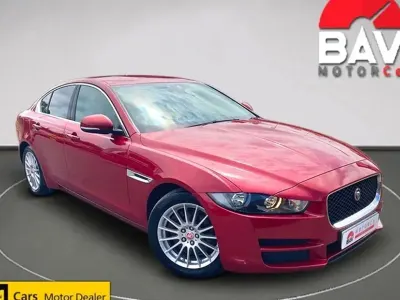Used Jaguar XE Prestige 163 HP (119 kW) 2015 Red Sedan