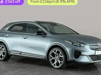 Usado Kia XCeed 141 HP (103 kW) 2021 Prateado SUV