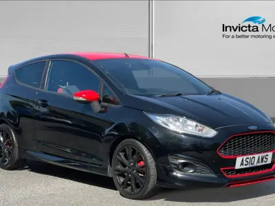 Usado Ford Fiesta ST-Line 140 HP (102 kW) 2016 Preto Citadino