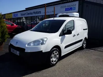 Used Peugeot Partner 2024 White MPV