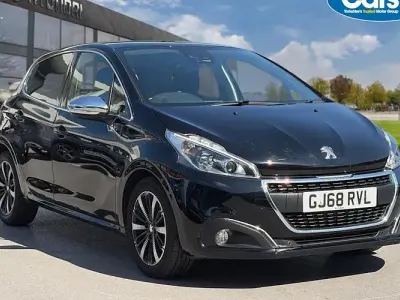 Used Peugeot 208 82 HP (60 kW) 2018 Black Hatchback