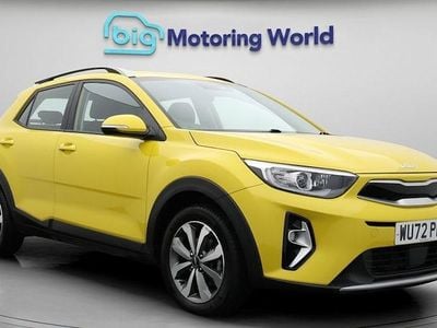 Used Kia Stonic 101 HP (74 kW) 2023 Yellow SUV