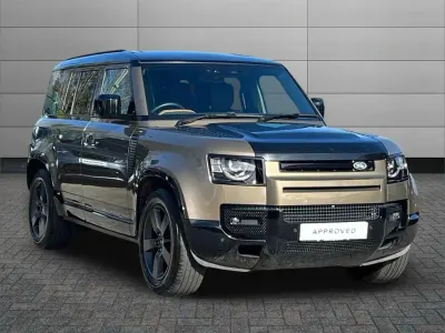 Used Land Rover Defender HSE Dynamic 296 HP (217 kW) 2023 Brown SUV