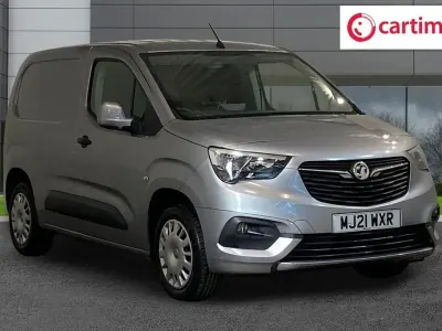 Używany Vauxhall Combo Sportive 100 KM (73 kW) 2021 Szary Minivan