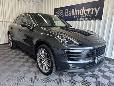 Porsche Macan S
